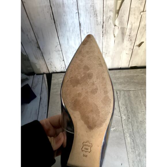 Tory Burch Melody Silver Metallic Leather Sole Pointed Toe Flat Shoes Size 9 - Picture 5 of 7